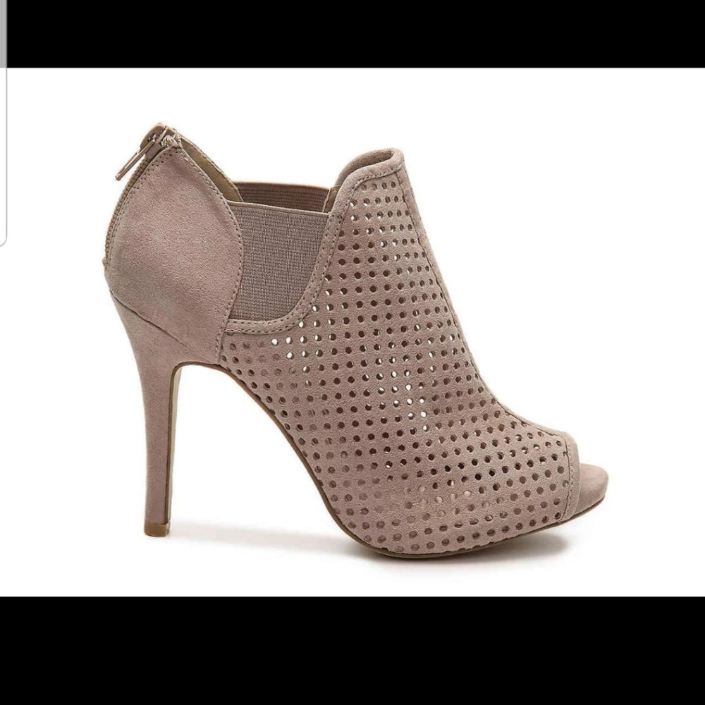 NWT Madden Girl heel bootie